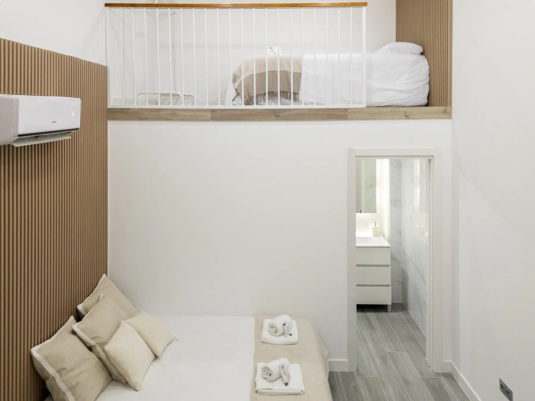 Mezzanine above the living room