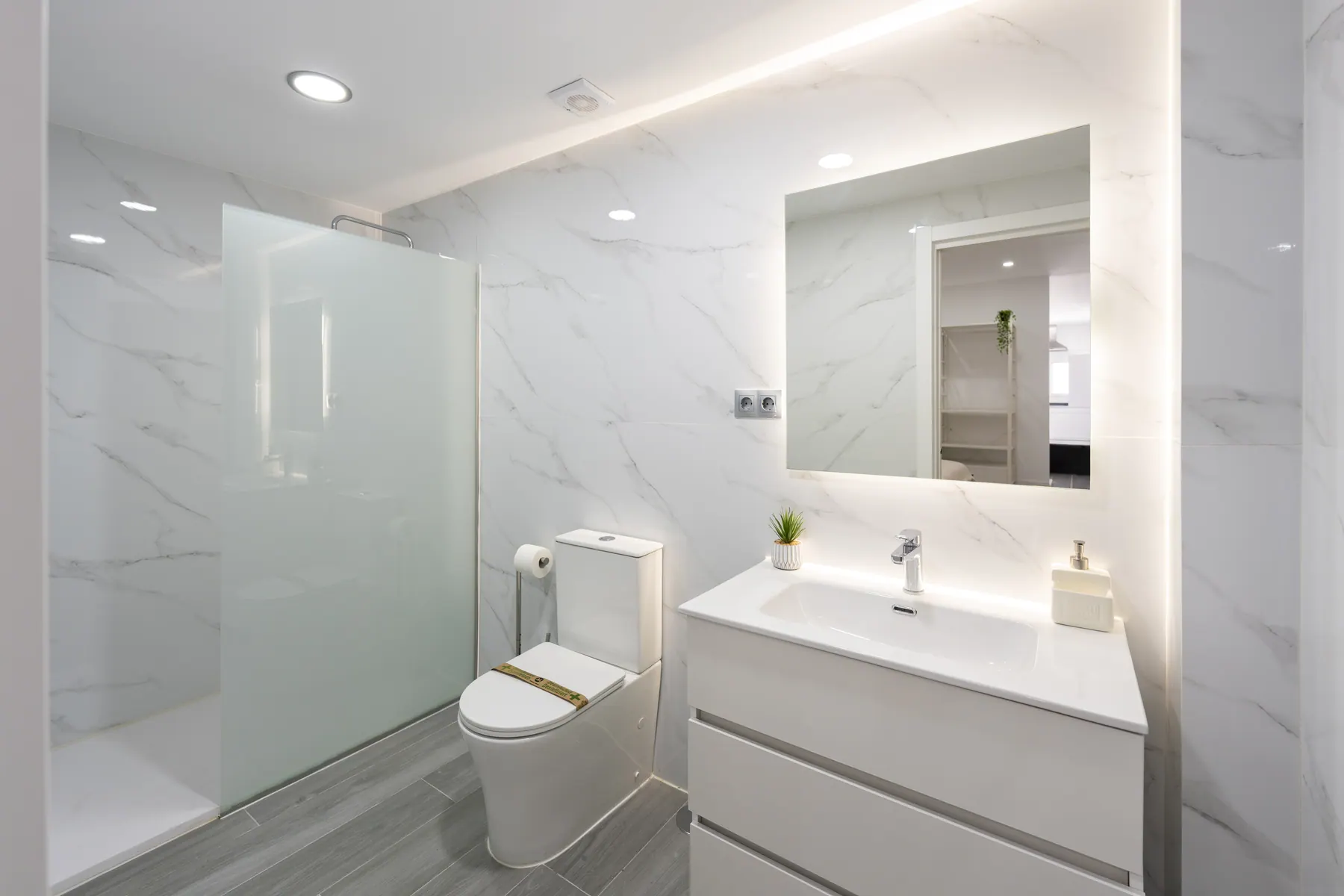 Marble bathroom with shower